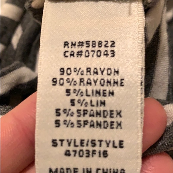 Max Studio Skirt - Picture 3 of 4